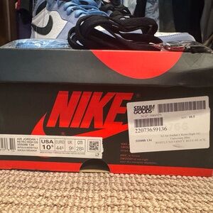 Nike Air Jordan 1 High OG in Blue and Black